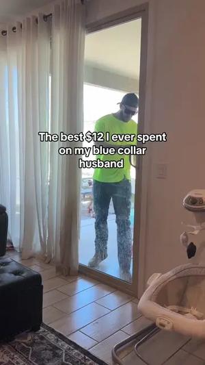 MUST HAVE FOR BLUE COLLAR WORKERS!! #portablefan #bluecollarboys #bluecollarworker #bluecollarworkers #bluecollarjobs #constructionworker #constructioncheck #constructionlife💪👷&zwj;♂️ #bluecollarlife #tiktokshopbacktoschool #constructionlifebaby #personalfan 