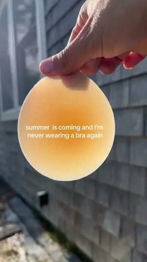 These nippy covers are a holy grail product. #beautyhacks #braalternative #travelmusthaves #siliconenippycover #summermusthaves #weddingseason #fashionhacks 