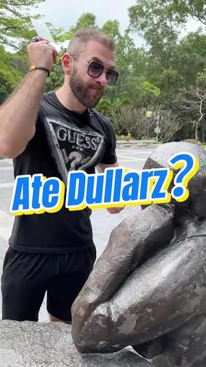 Ten years of consistent quality, everyone who used it absolutely loves this Screen Protector from Magic John!#magicjohn #iphone #screenprotector #TikTokMadeMeBuyIt #TikTokShop #california #usa_tiktok #newyork #losangeles 