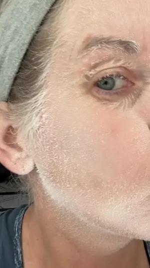 If you wonder why your skin care products aren’t working, this is probably why! #dermaplaning #skincaretips #skincareproducts #skincarehacks #SkinCare101 